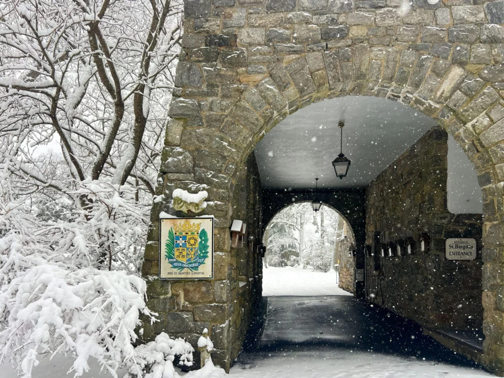 The Sanctuary of Stillness: A Winter Retreat at the Convent of St. Birgitta