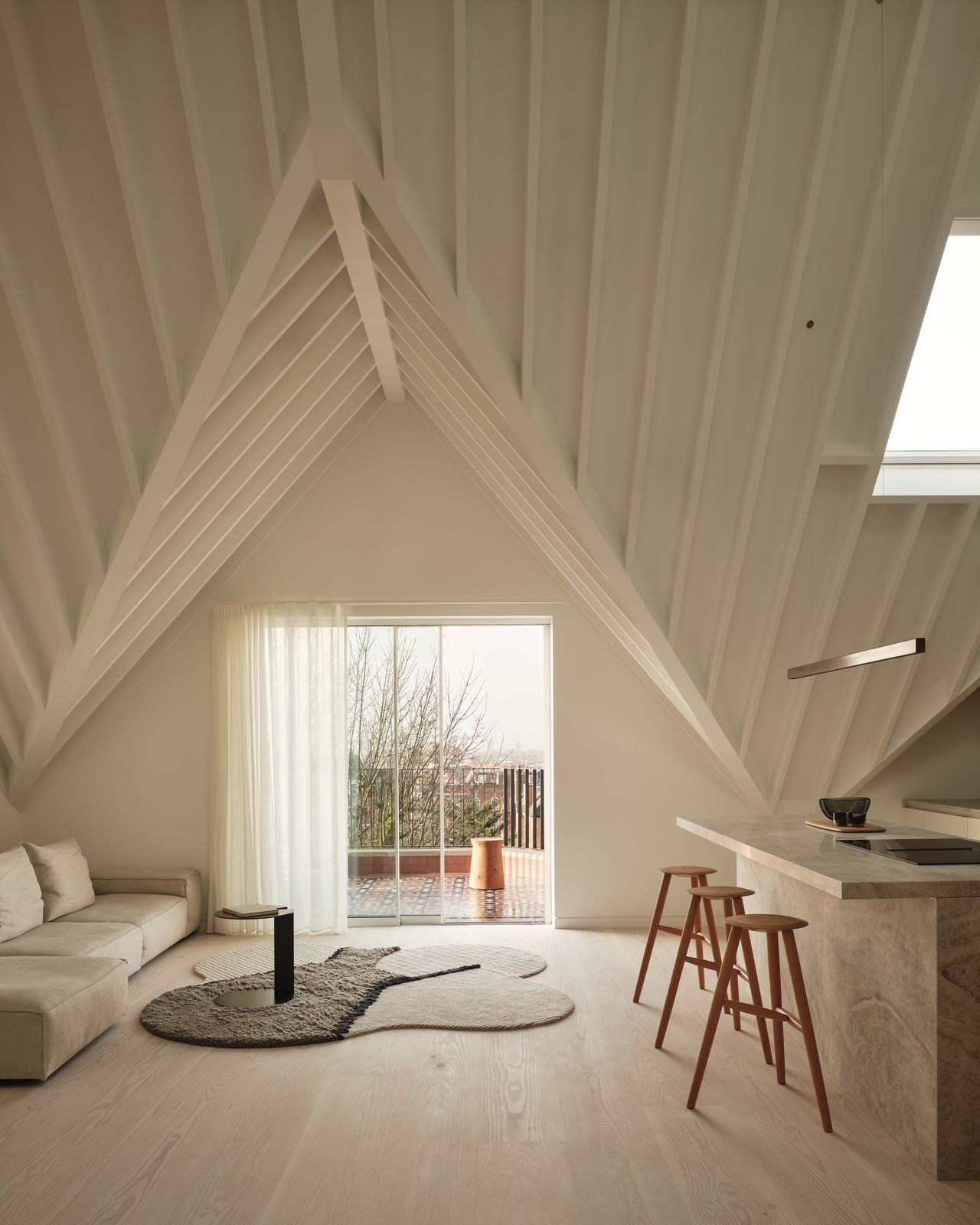 A Sculptural Vault Transforms a Victorian Hampstead Flat into a Modern, Energy-Efficient Oasis