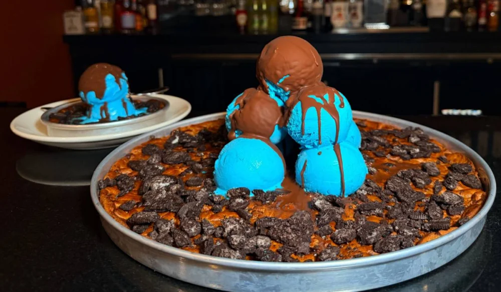 BJ’s Restaurant & Brewhouse Expands Seasonal Menu with the Debut of the Monster Pizookie and Jumbo Platter