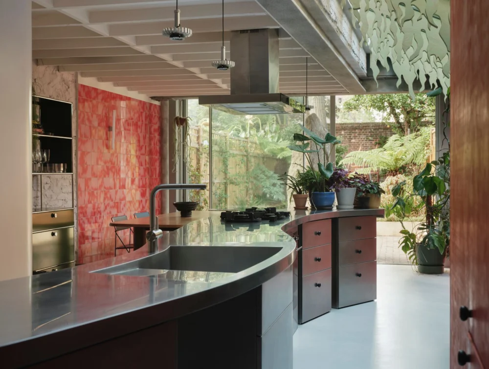 Druid Grove: A London Home Where Ancient Mysticism Meets Modern Design Through an Unconventional Brief
