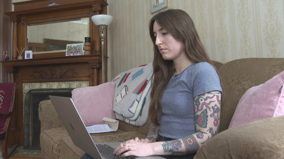 New Brunswick Woman’s Miscarriage Ordeal Exposes Critical Gaps in Primary Healthcare Access