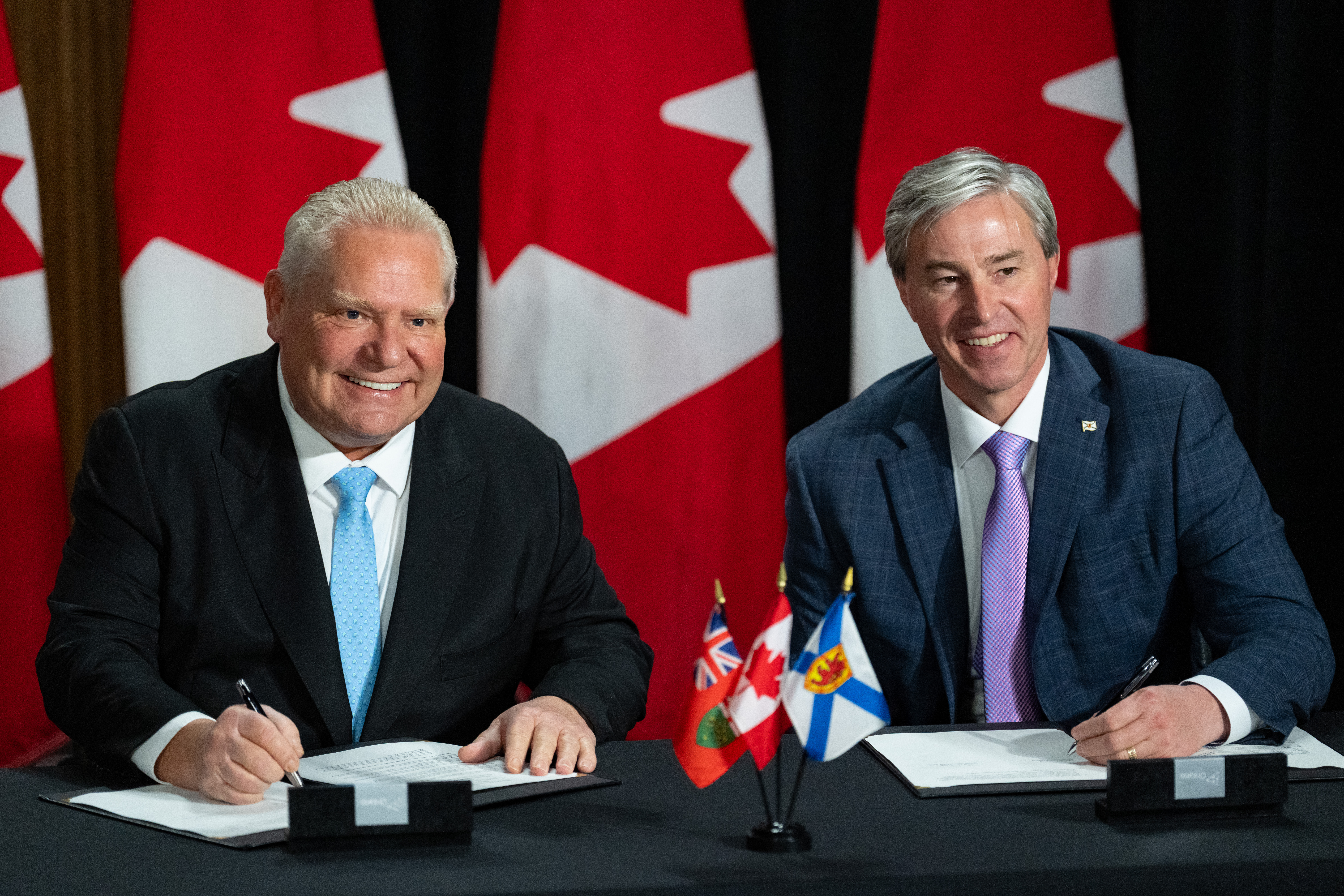 Ontario and Nova Scotia Forge Landmark Alcohol Trade Agreement, Bypassing Traditional Barriers