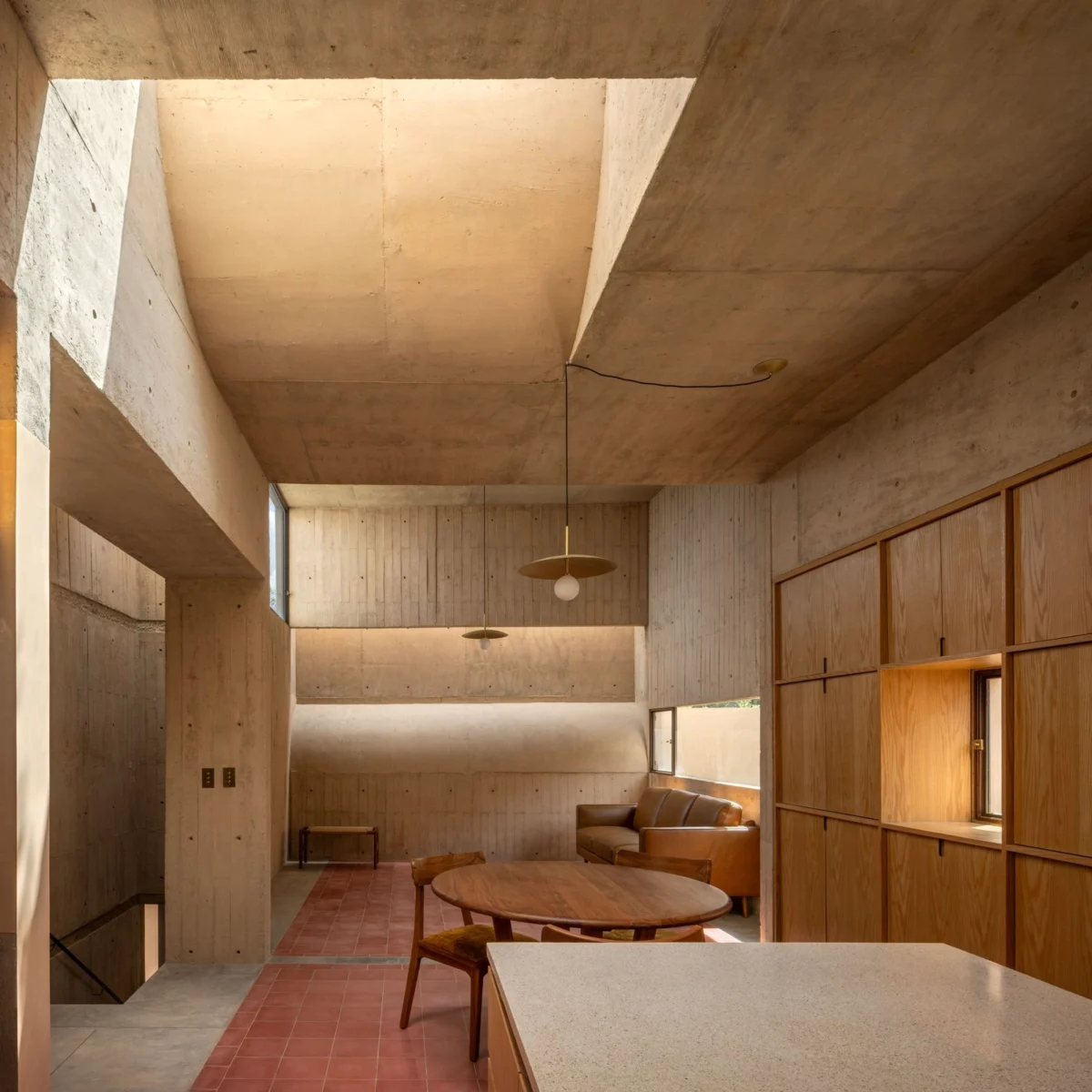 Casa Gardenias: A Naucalpan Renovation Redefines Urban Living Through Adaptive Reuse and Introverted Design