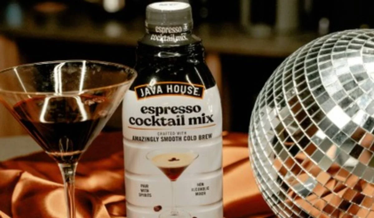 Java House Revolutionizes Beverage Programs with the Launch of Premium Cold Brew Espresso Martini Mix to Meet Growing Consumer Demand.