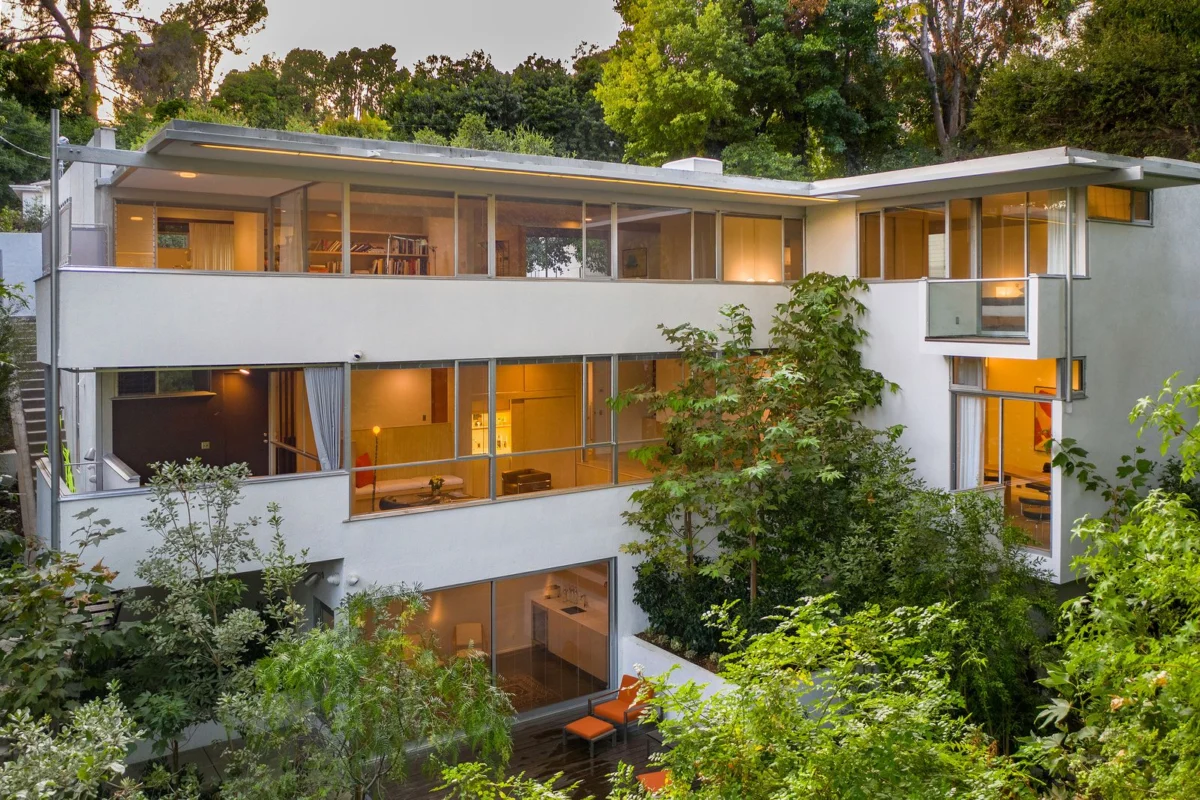 Richard Neutra’s Hendershot House, a Mid-Century Modern Icon in Los Angeles, Listed for $5.95 Million