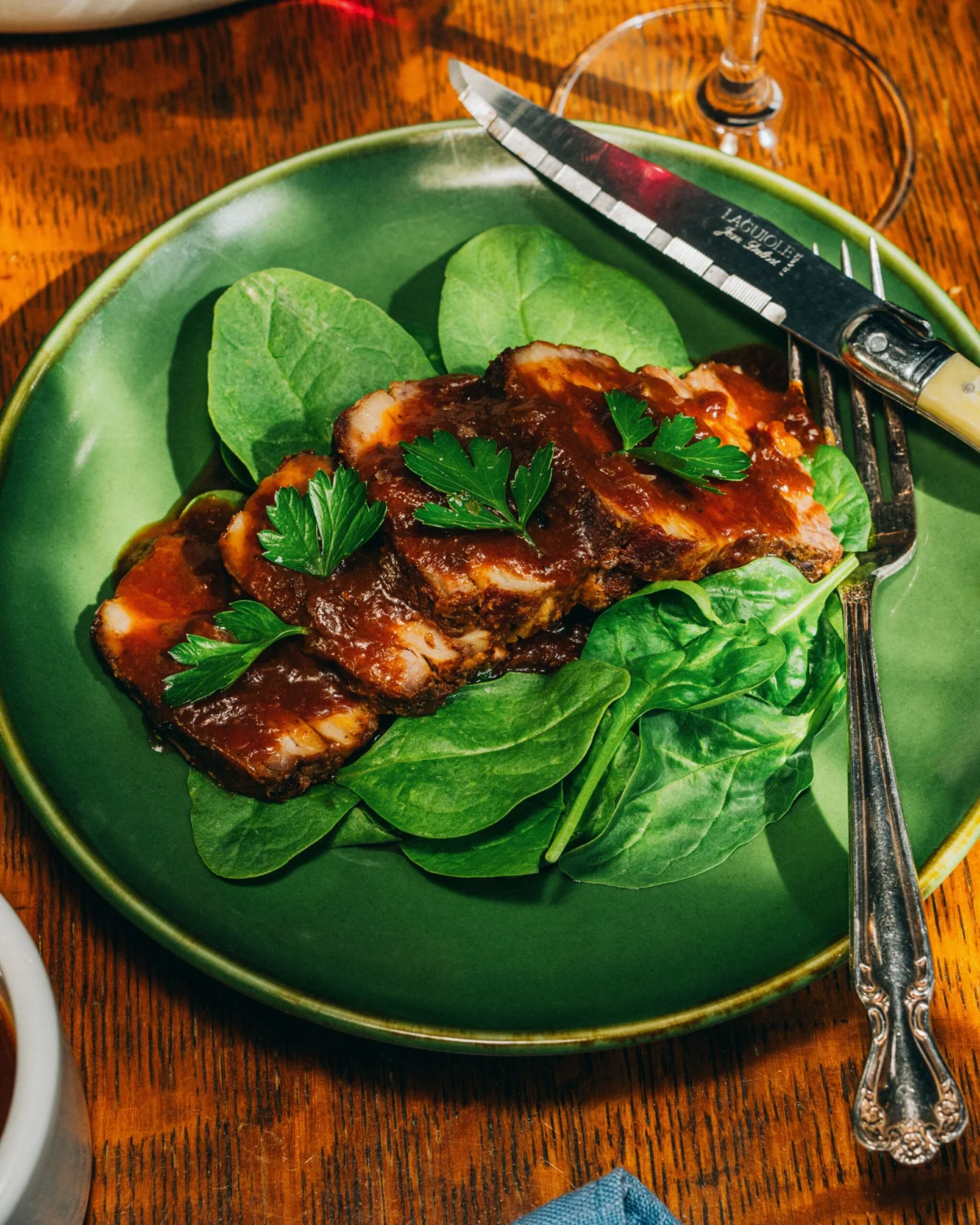 NOK Vino’s Braised Beef Short Ribs: A Testament to Vineyard Ingenuity and Resourceful Gastronomy