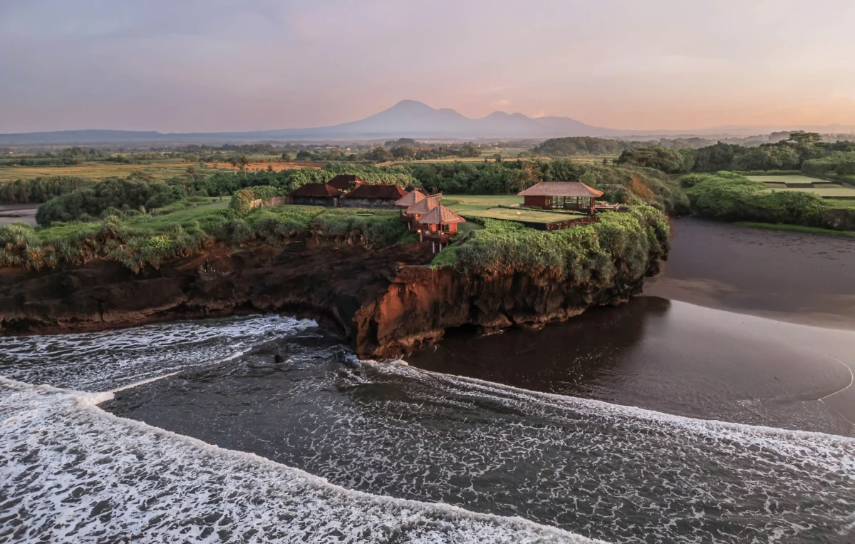 Bali’s Enduring Allure: A Deep Dive into the Island’s Cultural Richness, Evolving Hospitality, and Top Accommodations