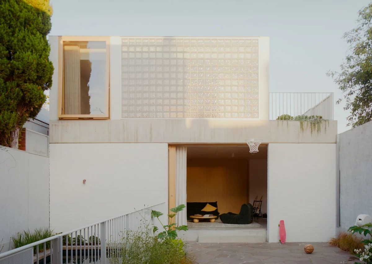 Melbourne Family Navigates Evolving Home Dynamics, Reflecting Broader Australian Trends in Multi-Generational Living and Adaptive Space Solutions