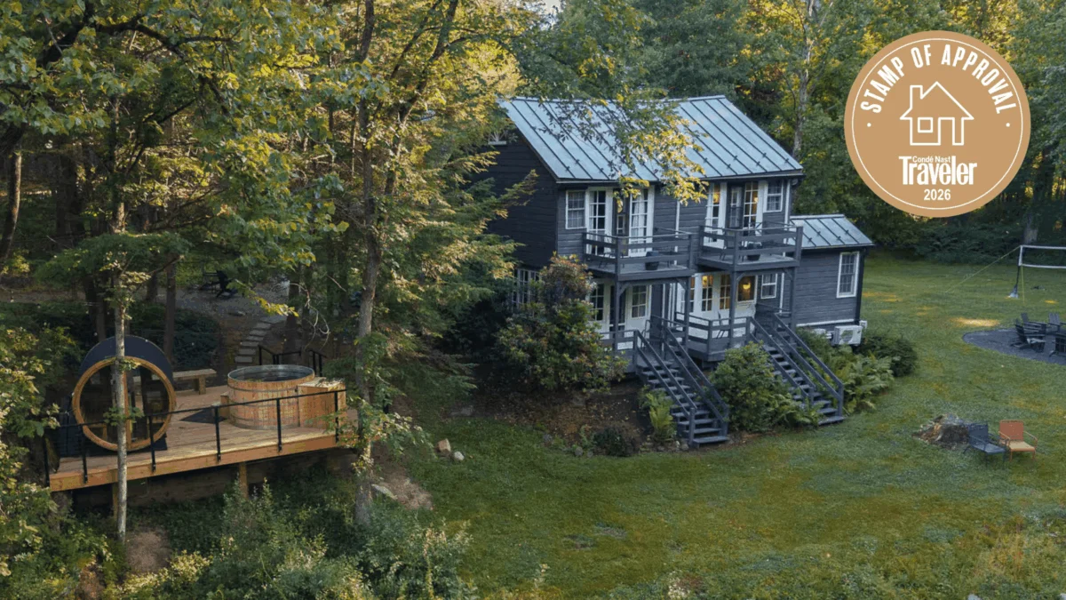 Schoonmaker Retreat: A Hudson Valley Haven for Group Getaways